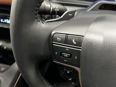 TOYOTA CROWN CROSSOVER - 10