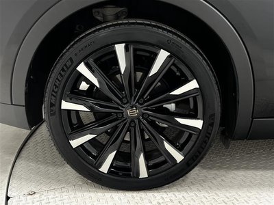 TOYOTA CROWN CROSSOVER - 7