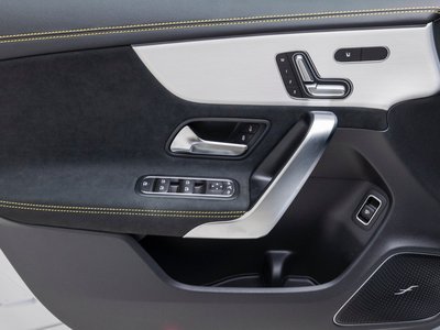 2025 Mercedes-BENZ CLA 缩略图 15