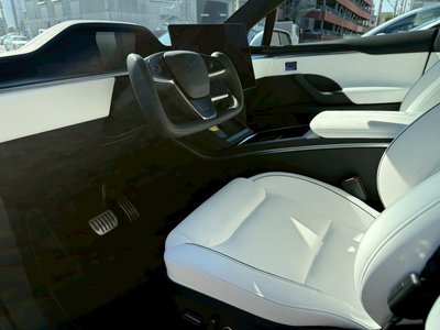 صورة 10 لـ 2024 Tesla MODEL X