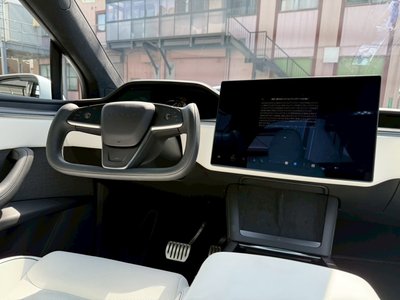 صورة 8 لـ 2024 Tesla MODEL X
