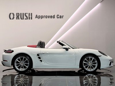 صورة 2 لـ 2019 Porsche 718