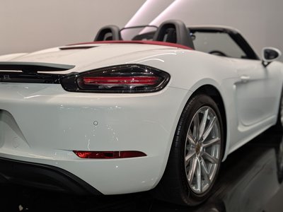 صورة مصغرة 13 لـ 2019 Porsche 718