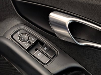 صورة مصغرة 33 لـ 2019 Porsche 718