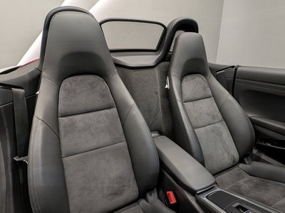 صورة مصغرة 15 لـ 2019 Porsche 718
