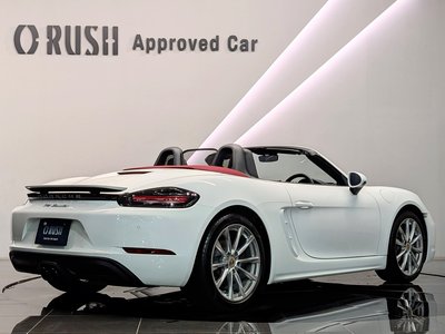 صورة 3 لـ 2019 Porsche 718