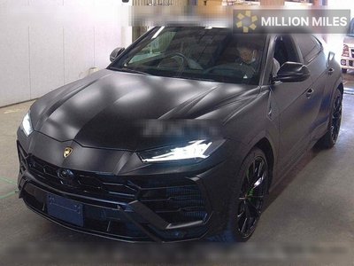 LAMBORGHINI URUS - 4