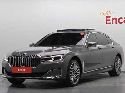 BMW 7 SERIES - 1