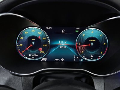 MERCEDES-BENZ GLC - 8