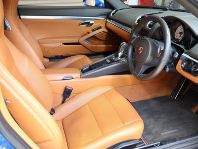 PORSCHE CAYMAN - 3