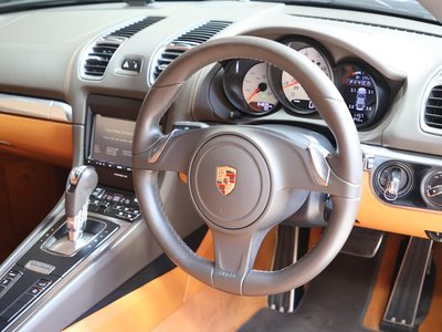 PORSCHE CAYMAN - 4