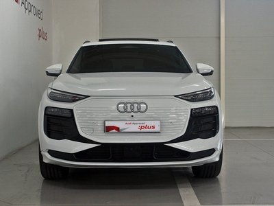 AUDI Q6 E-TRON - 2