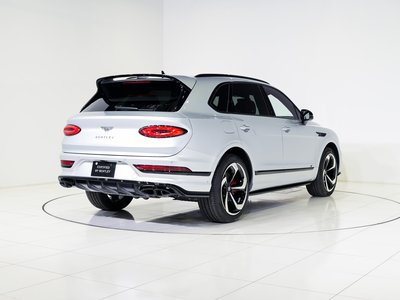 BENTLEY BENTAYGA - 5