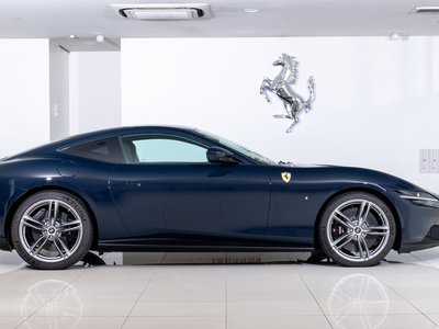 صورة 8 لـ 2021 Ferrari ROMA
