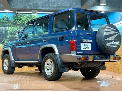 صورة مصغرة 25 لـ 2014 Toyota LAND CRUISER 70