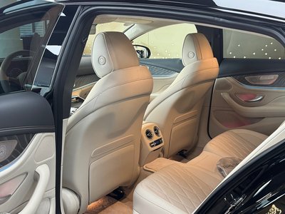 صورة 9 لـ 2026 Mercedes-BENZ GT AMG
