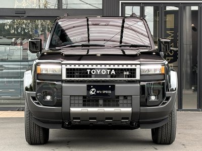 TOYOTA LAND CRUISER - 7