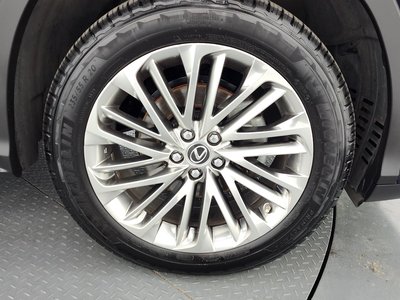 LEXUS RX - 8