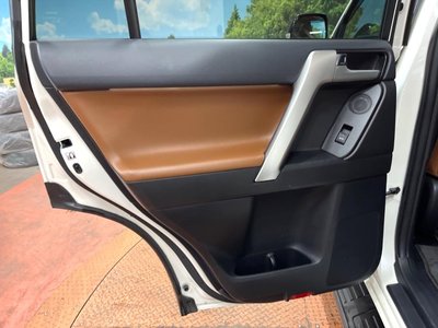 2022 Toyota LAND CRUISER PRADO — миниатюра 26