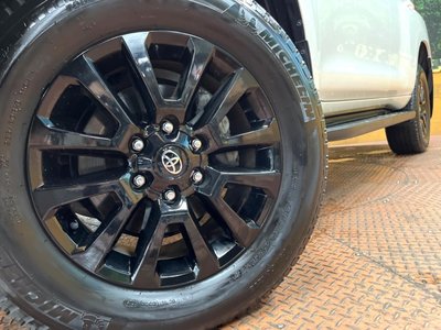 2022 Toyota LAND CRUISER PRADO — миниатюра 13