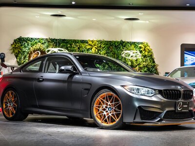 BMW M4 COUPE