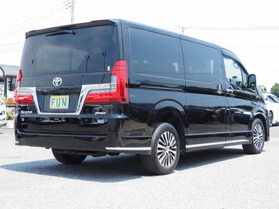 TOYOTA GRAND ACE - 5