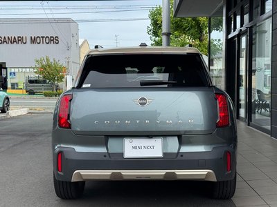 2024 MINI COOPER COUNTRYMAN photo 4