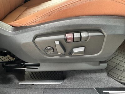 2024 MINI COOPER COUNTRYMAN photo 8