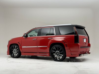 CADILLAC ESCALADE - 7