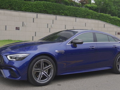 MERCEDES-BENZ GT AMG - 4