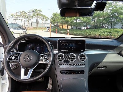 MERCEDES-BENZ GLC - 5