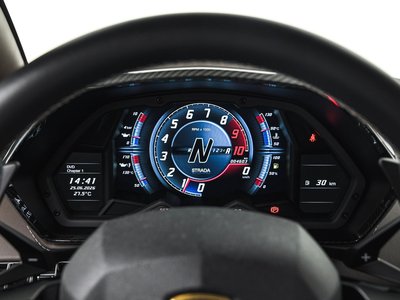صورة مصغرة 24 لـ 2019 Lamborghini AVENTADOR
