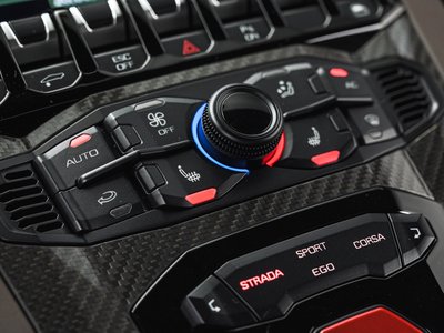 صورة مصغرة 28 لـ 2019 Lamborghini AVENTADOR