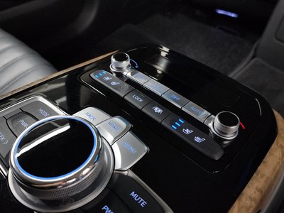 2019 Genesis G90 — миниатюра 19