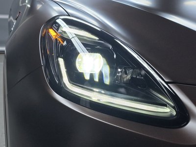 صورة 9 لـ 2023 Maserati GRECALE