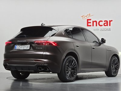 صورة 3 لـ 2023 Maserati GRECALE