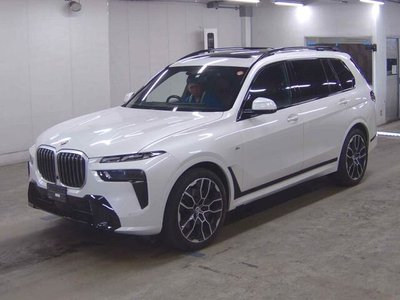 صورة 4 لـ 2023 BMW X7
