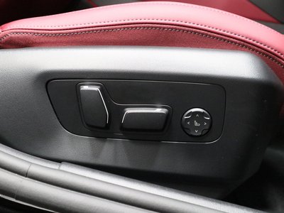 صورة مصغرة 22 لـ 2026 BMW 5 SERIES