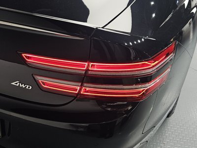 GENESIS G80 (RG3) - 10
