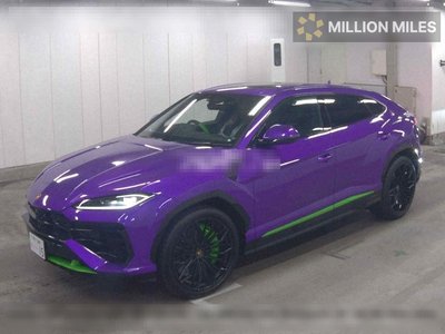 LAMBORGHINI URUS - 4