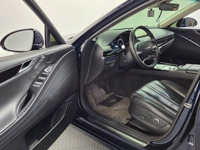 GENESIS G80 (RG3) - 10