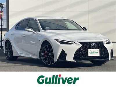 LEXUS IS