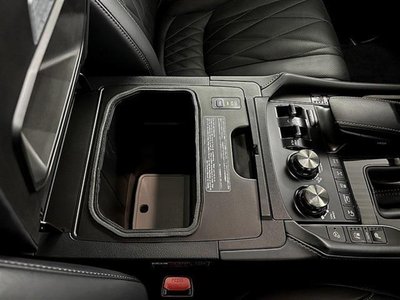 LEXUS LX - 9