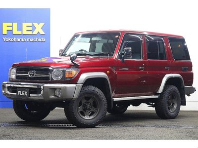 TOYOTA LAND CRUISER 70