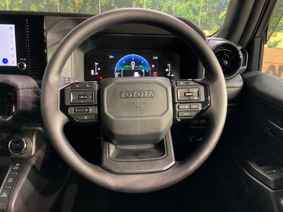 TOYOTA LAND CRUISER 250 - 8