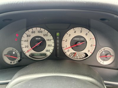 2001 Nissan SKYLINE thumbnail 19