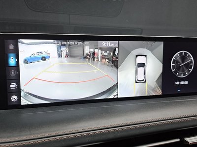 2021 Genesis GV70 — миниатюра 21