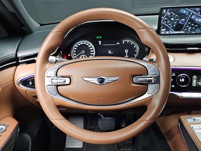2021 Genesis GV70 — миниатюра 19