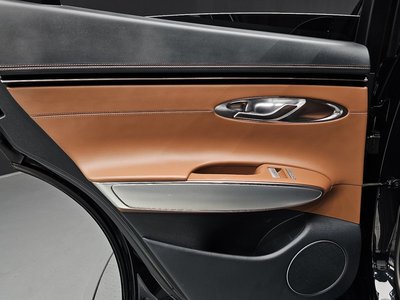 2021 Genesis GV70 — миниатюра 15