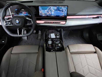 BMW 5 SERIES - 5